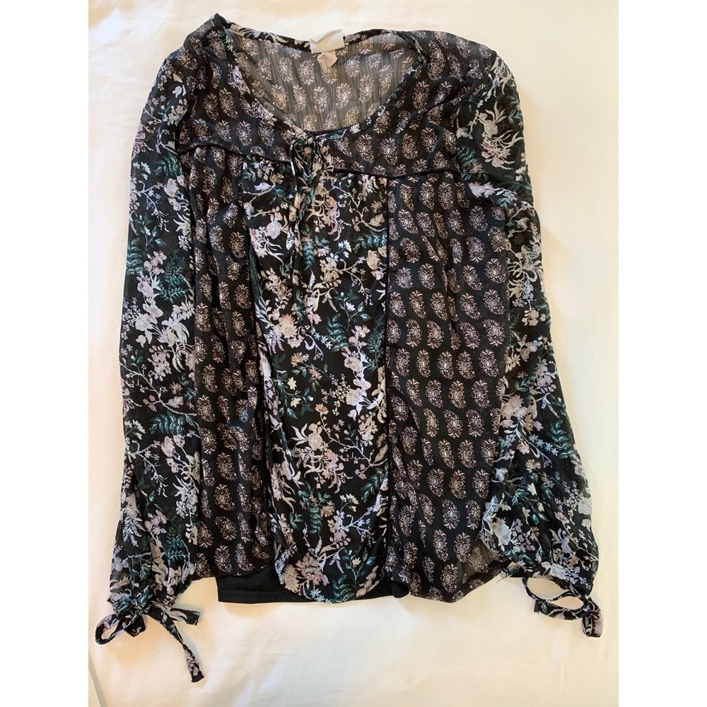 Black Knox Rose blouse